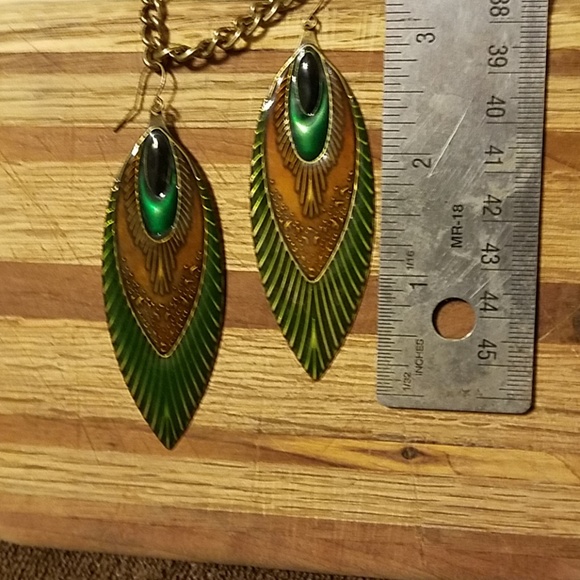 Peacock Earrings - Picture 2 of 3